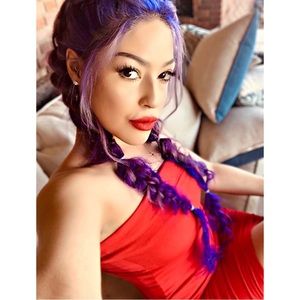 Meet your Posher, Ell